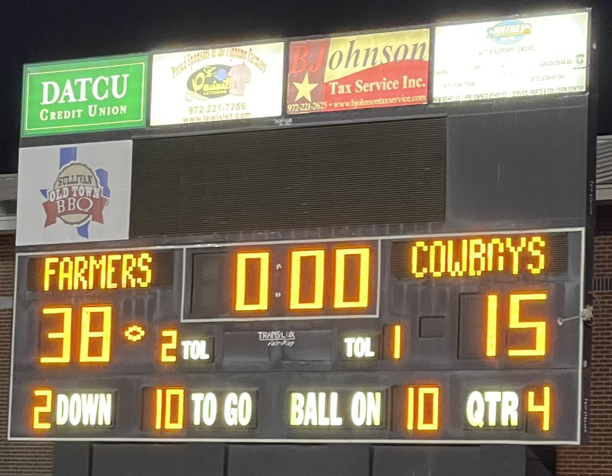 LewisvilleHS's tweet photo. Farmers Win 38-15 over Coppell!  It was a great Homecoming Game ending with  great performance by our Band and Farmerettes after the game! https://t.co/phrKWdDD7s