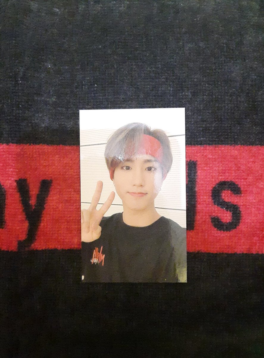 hanjisell's tweet photo. Want to sell
Miroh broadcast han jisung
3,3jt IDR / $235

Shipping from Indonesia
✅paypal / INA bank

Skz straykids sell selling wts wtb
pc photocard bc broadcast miroh
스트레이키즈 양도 ตลาดนัดstraykids https://t.co/gQmhes5em3