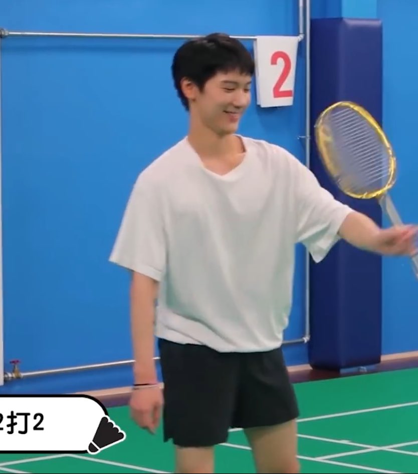 น้องเตนล์แค่ใส่เสื้อยืดกางเกงขาสั้นทำไมถึงน่ารักขนาดนี้วะ น่ารักแบบหัวใจเจ่บยกให้เป็นที่สุดของความคาวาอี้เดสสส ㅠㅠㅠㅠㅠㅠㅠㅠㅠㅠㅠㅠㅠㅠㅠ