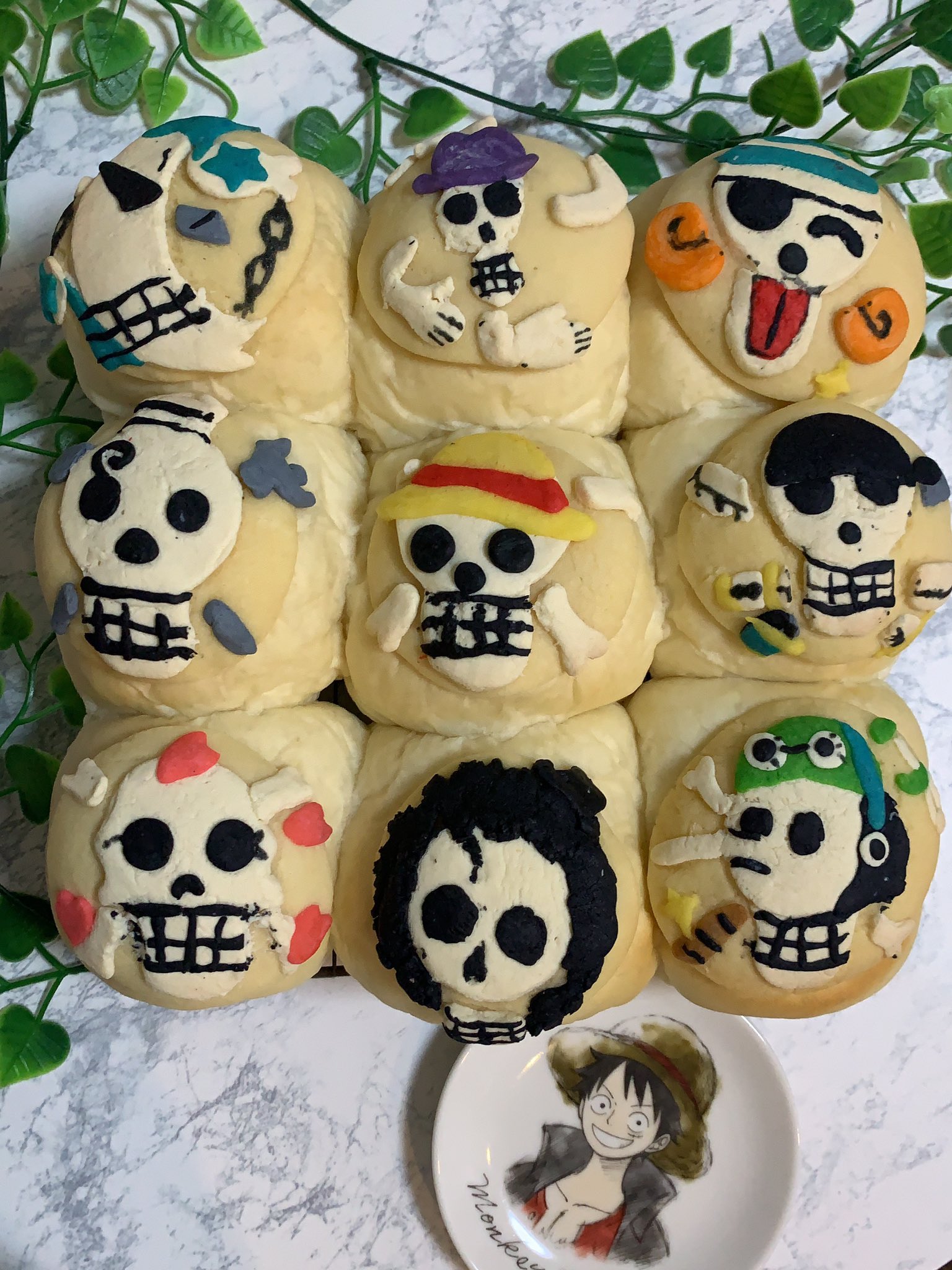 Yu Mama Sweets ワンピースメロンパン 激ムズ 細か過ぎたけど ワンピース愛は伝わるはず Onepiece Mag ワンピース Onepiece キャラクターフード メロンパン パン作り T Co Doyxe97etu Twitter