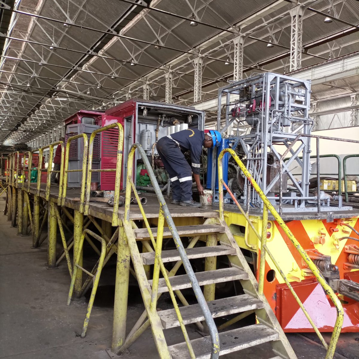 KenyaShipyards's tweet photo. Ongoing rehabilitation of @KenyaRailways_ Central Workshop and locomotives in Nairobi by Kenya Shipyards Limited. KSL is dedicating its efforts towards improving transport system in @NAIROBICOUNTY47. https://t.co/F2HqCCRVIj
