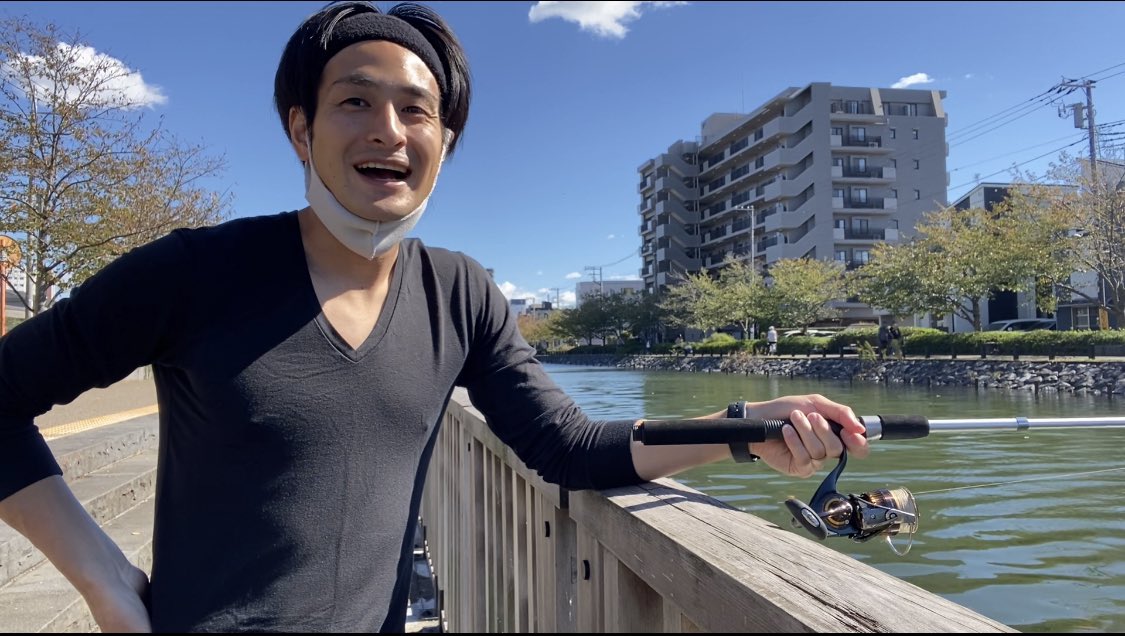 極暖ヒートテックといえども…
肌着感が凄い😂

#お魚ちゃんねるエイジ