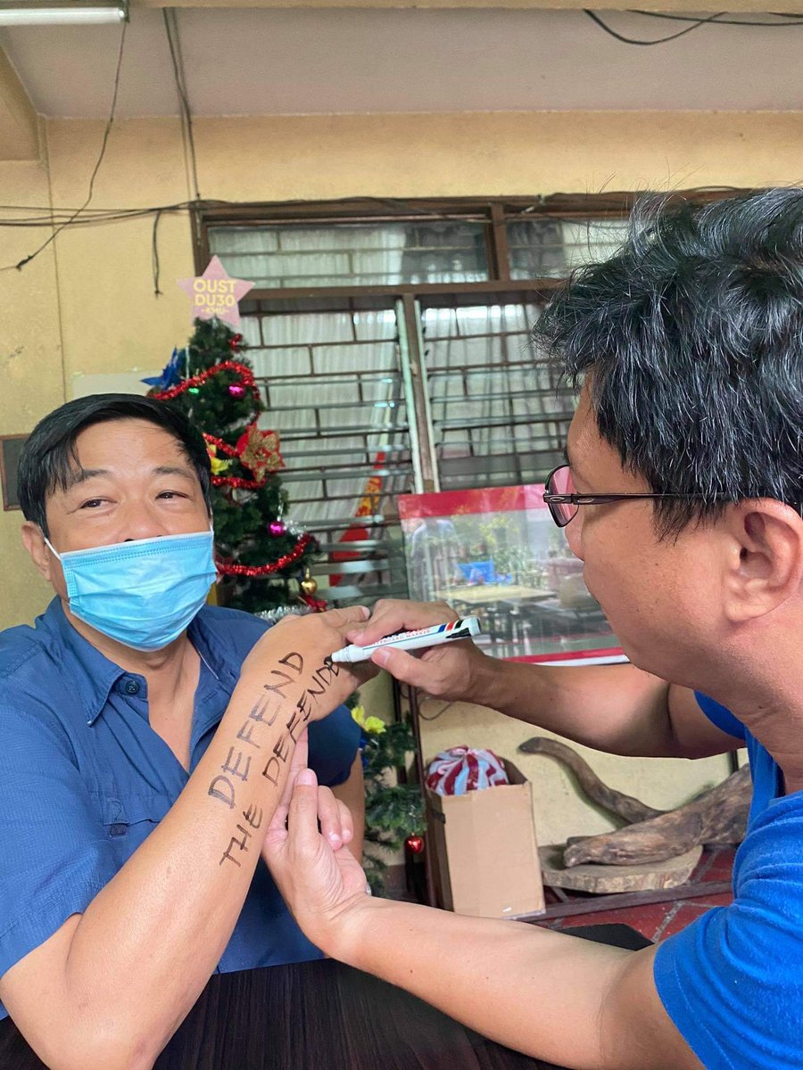 <a href="/KaBongLabog/">ELMER LABOG</a> and <a href="/KaJeromeAdonis/">Jerome Adonis ✊</a> twt interaction when ❗️❗️❗️