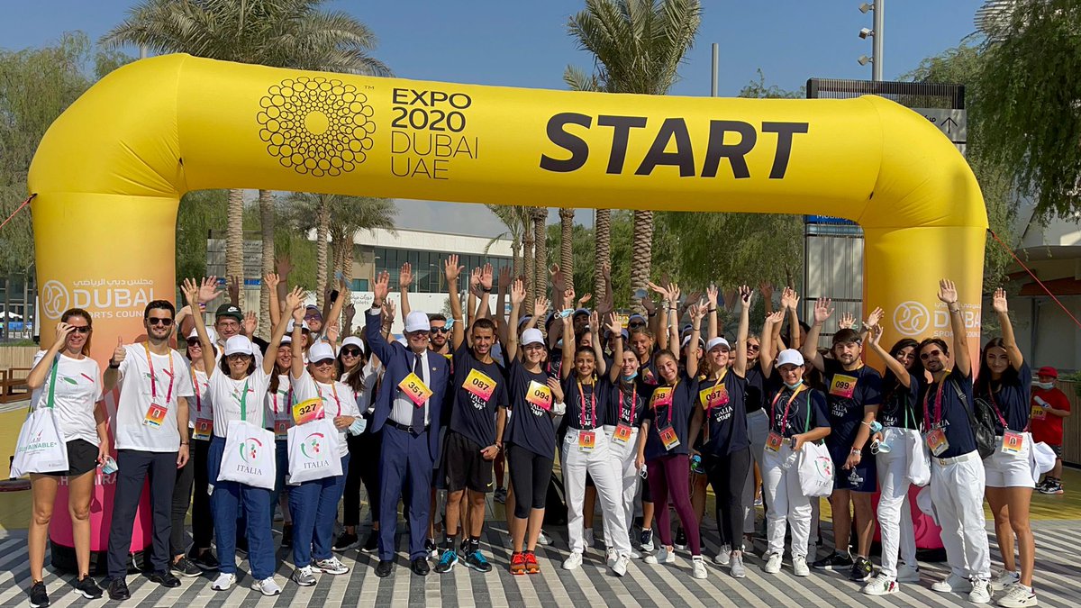 ItalyExpo2025's tweet photo. 🇮🇹 Italy is really “running the World” today!🏃‍♀️ 🏃 
🇮🇹 #ItalyExpo2020 #Volunteers #beautyconnectspeople 🇮🇹 #Expo2020Dubai https://t.co/O0ClfY1NBF