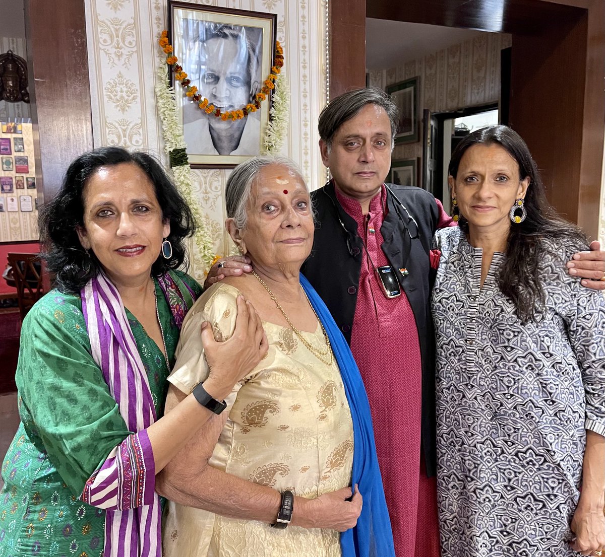 ShashiTharoor's tweet photo. Can’t believe it’s been 28 years since we lost him. Today for the first time since then, all four of us were together to pray for his soul. My blessed father Chandran Tharoor has never left our hearts, or our minds. He is always with us, inspiring and guiding us onwards. https://t.co/JtDNY56qe9