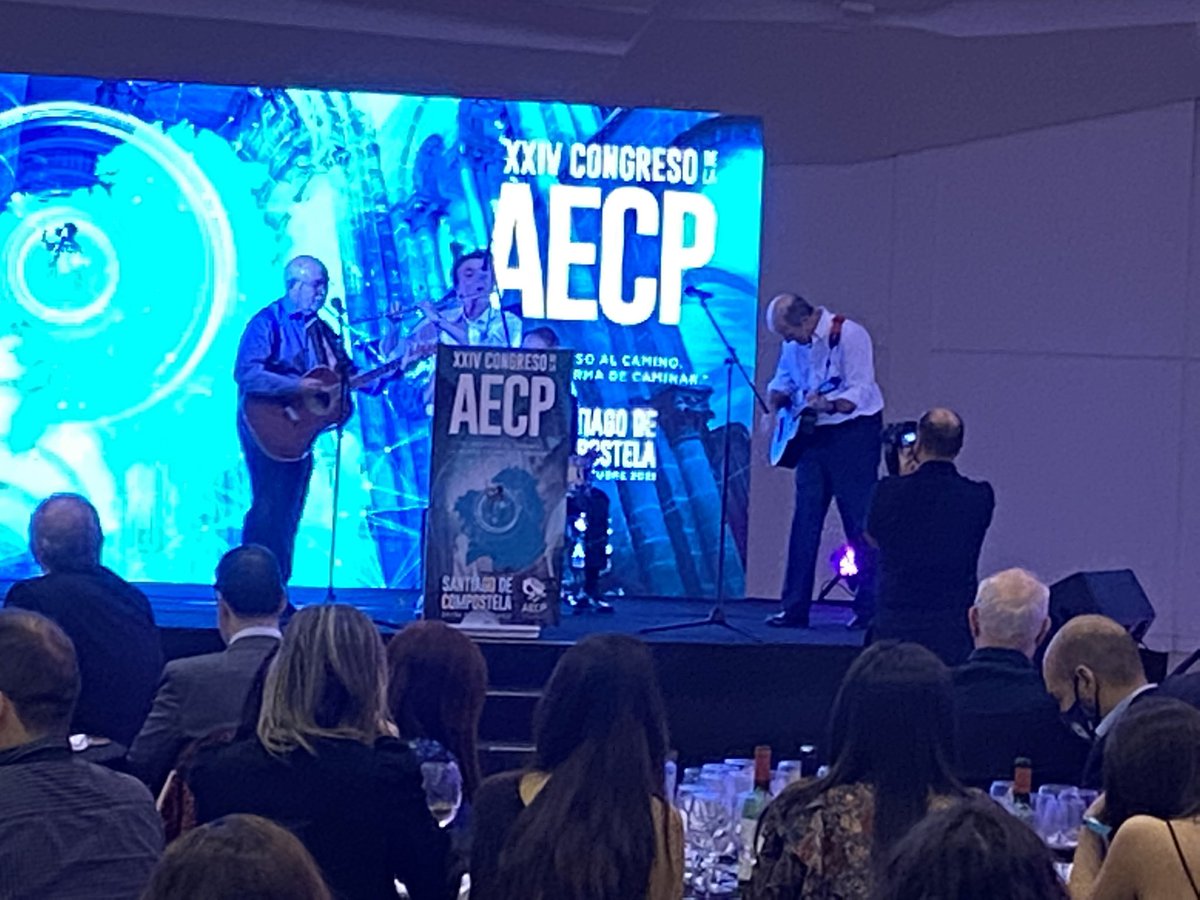 Toñi Lequerica tweet media