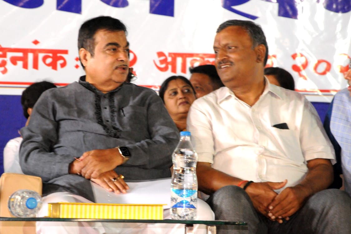 t_dayashankar's tweet image. टँकरमुक्त नागपूर संकल्पना पूर्णत्वास नेण्याच्या दृष्टीने नागपूर महानगरपालिकेतर्फे शहरात अमृत योजनेंतर्गत जलकुंभांची निर्मिती होत आहे. पाणी पुरवठ्याची समस्या असलेल्या दक्षिण नागपूर भागामध्ये या जलकुंभांमुळे येत्या काळात संपूर्ण भागात २४ तास पाणी पुरवठा होऊन नागरिकांना दिलासा मिळेल