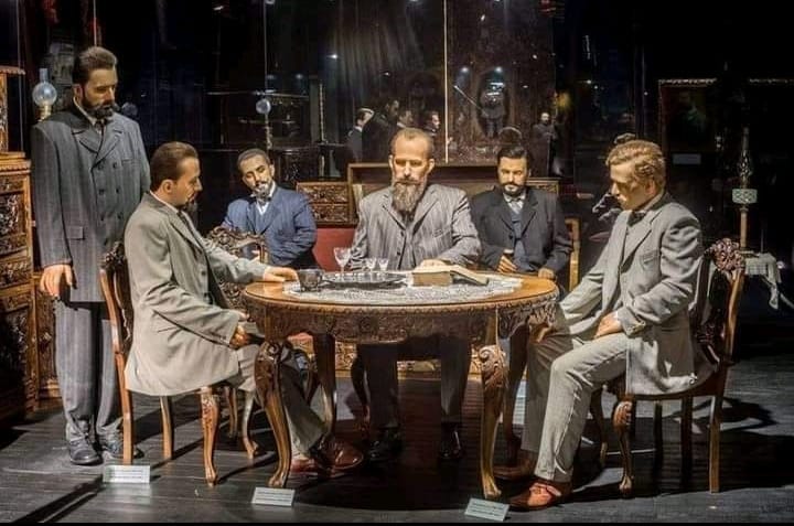 На 23 октомври 1893 г. во Солун од страна на Дамјан Груев, Петар Поп Арсов, Христо Батанџиев, Христо Татарчев, Иван Хаџи Николов и Антон Димитров
е формирана Внатрешна македонска револуционерна организација, односно ВМРО