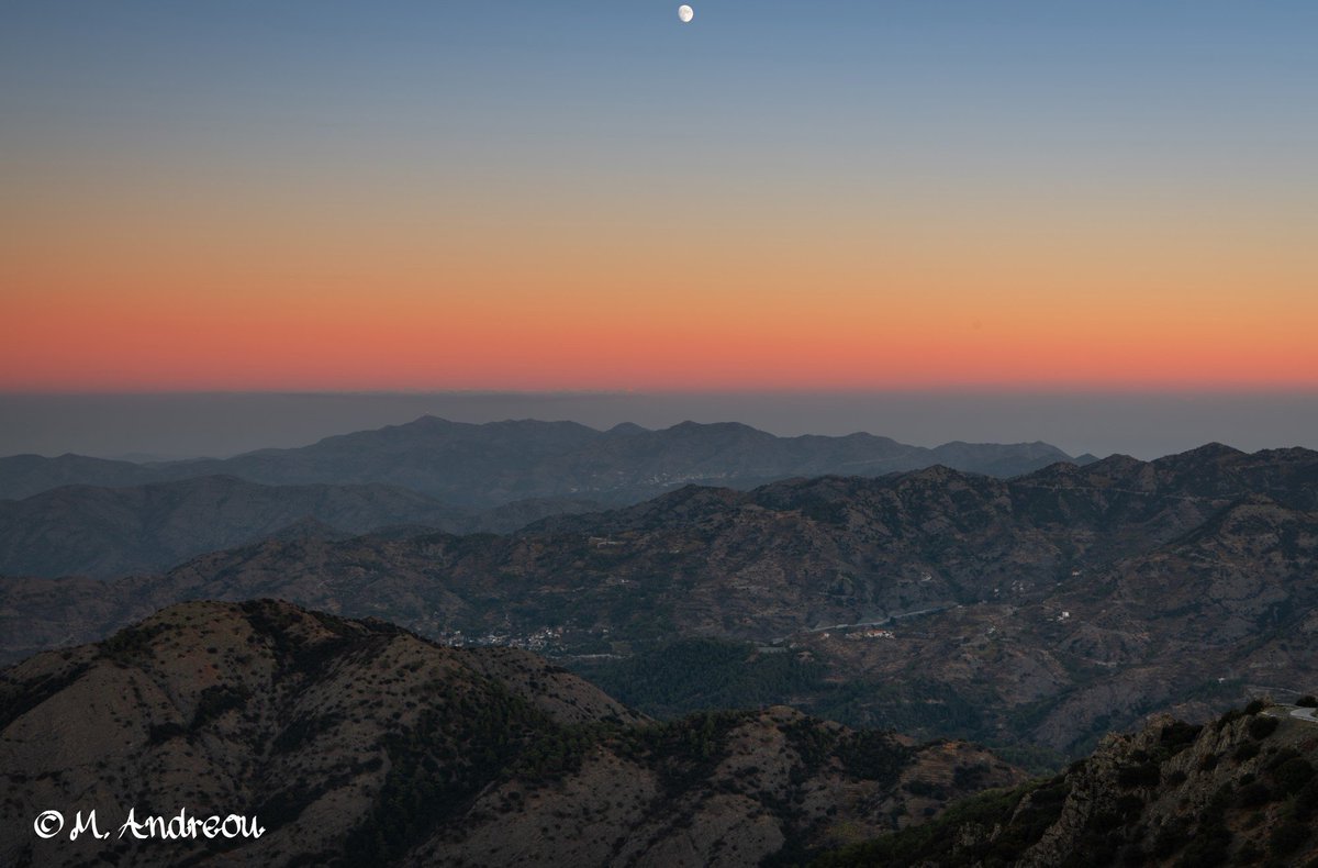 andreou__marios's tweet photo. Lagoudera village (as seen from the top of Madari Mountain) – Cyprus

#madari #europe_vaccations #mygcyprus #globalcapture #photooftheday #europetravel #cyprusphotoart #autumn #autumncolors #sunsetphotography #sunset #sunsetlovers

For more photos visit https://t.co/XKUGDHsEJb https://t.co/WyfjhiAjun