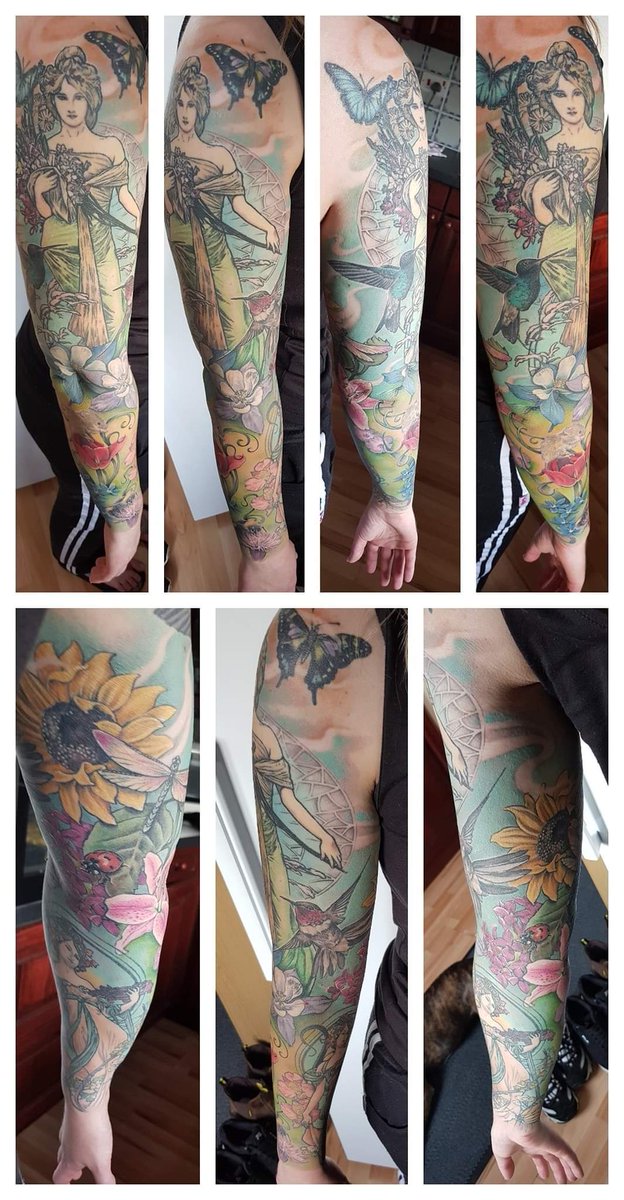 Smokescreen1982's tweet photo. @mrkravin Despite a half leg and full sleeve, my personal favourite will always be the paw print on my foot. https://t.co/UmMofhvfxv