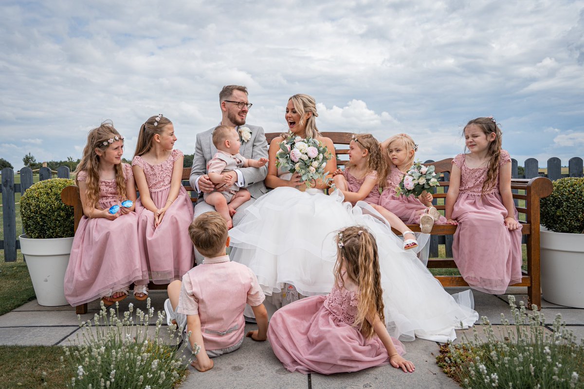 CameraManRick's tweet image. Excited to photograph and film today’s wedding 📸📽 Here’s a few previous weddings that I’ve done 🙌🏼 #weddings #blackpool #bridetobe #brides2022 #photography #videography