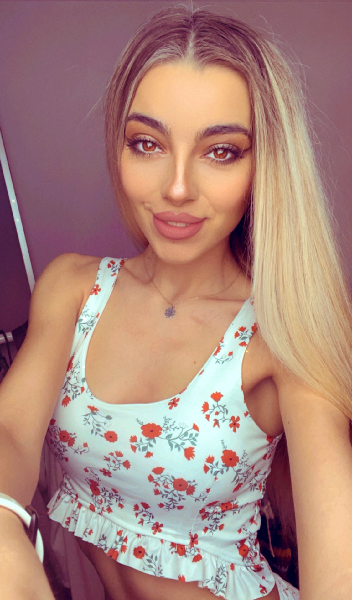 tw-pornstars-sunshine-eve-twitter-i-am-online