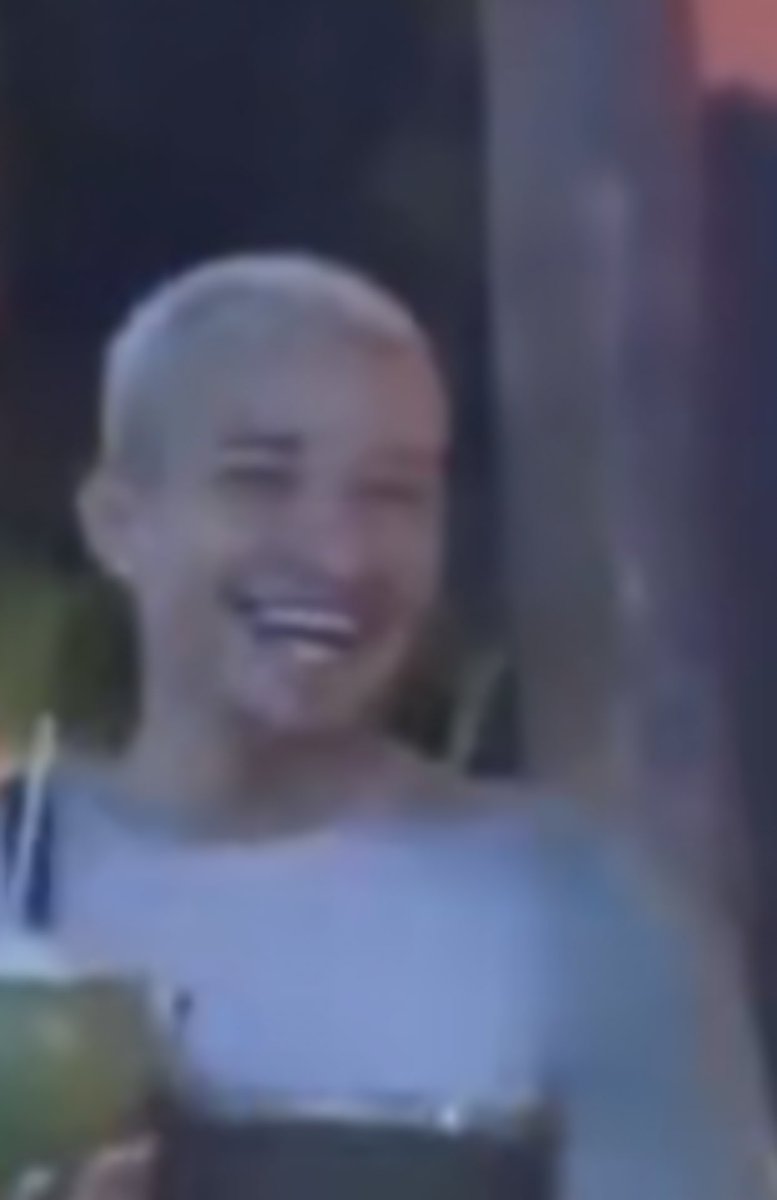 Por que não estamos falando sobre o quanto a fofoca da Jade Picon e do Gui Araujo edificou a vida do MC Gui? O menino tava com um sorrisão de orelha a orelha escutando os detalhes