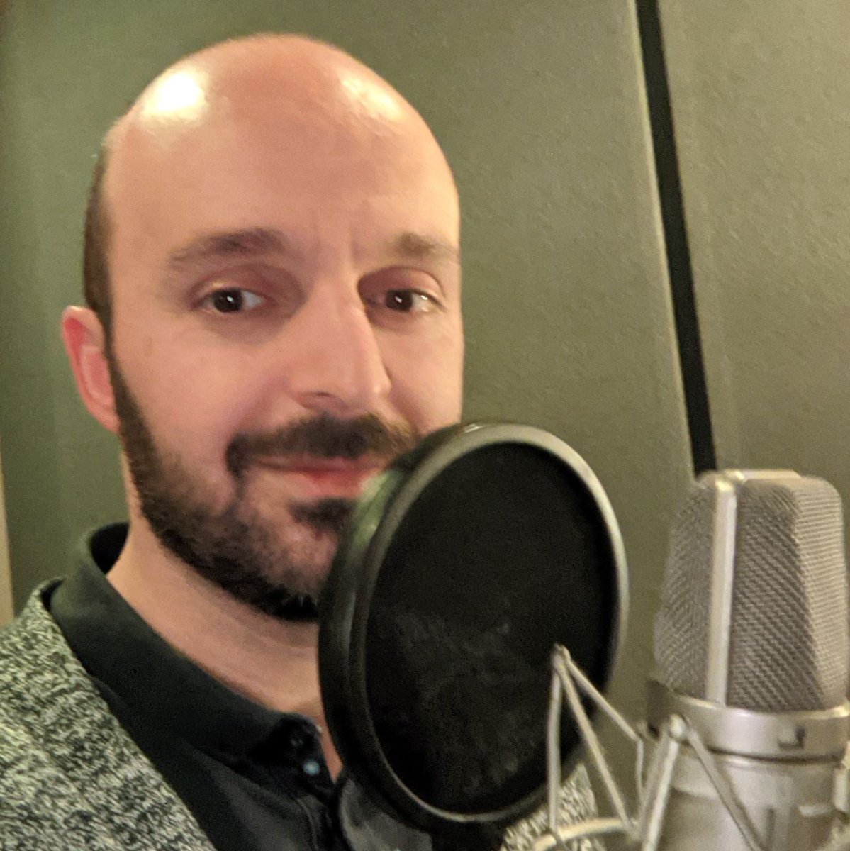 JhonyMaalouf's tweet photo. 10 ans après avoir enregistré des titres pour @TheVoice_TF1 je suis ému et heureux d'avoir enregistré un nouveau titre dans les #studiodelaseine ! Stay tuned @emiliegassin #benjaminviolet @ITC_TF1 https://t.co/tABQ14mBB2