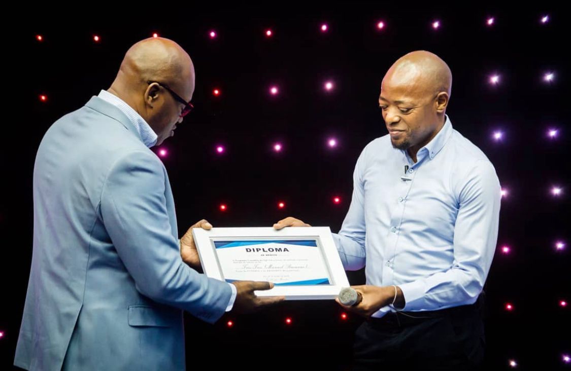 Tenho muito respeito por si Tico-Tico, o nosso grande capitão. Desejo-lhe sucessos!

#GM