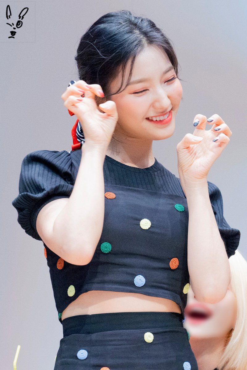 hourly_saerom tweet picture