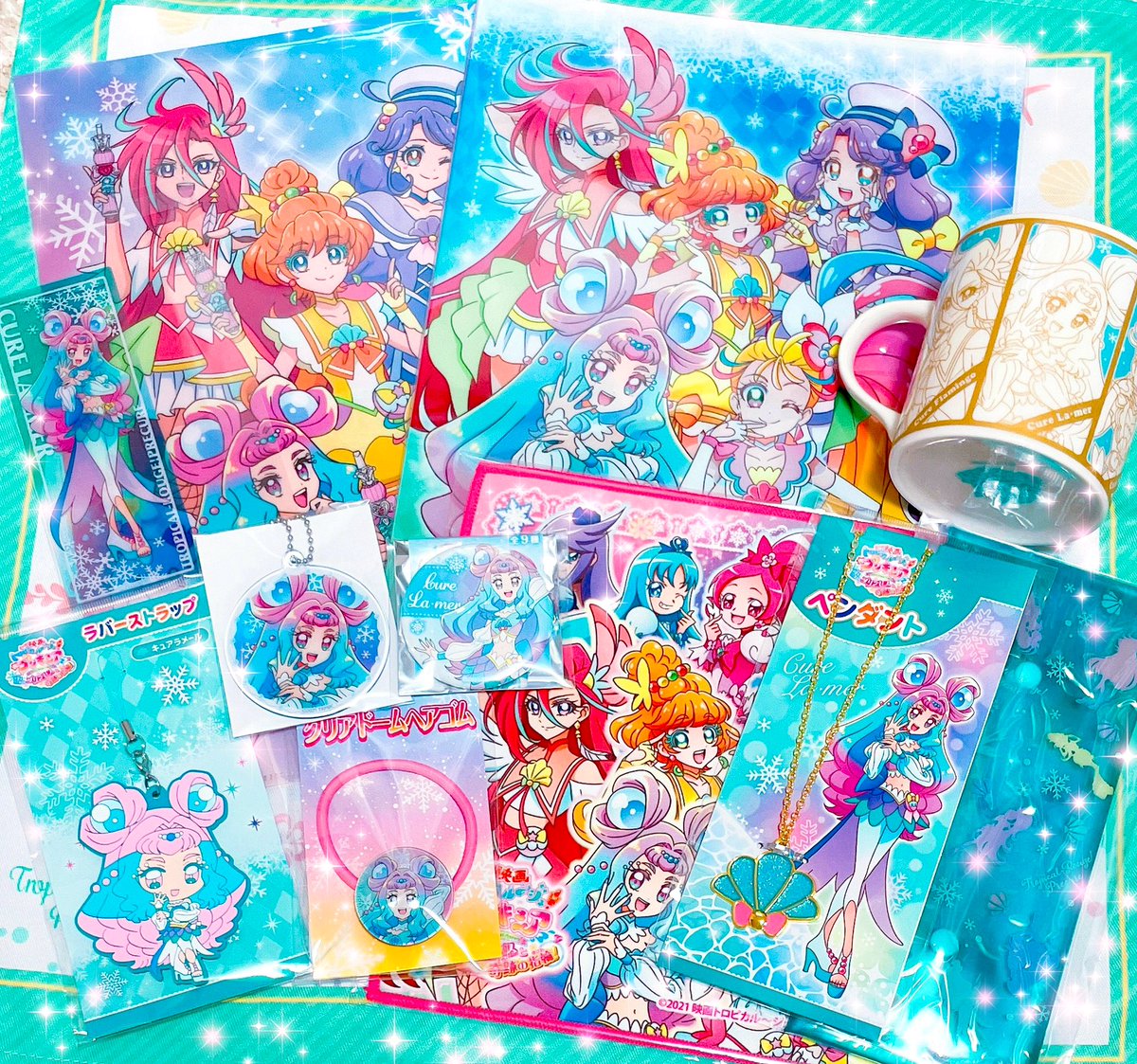 映画グッズ戦利品🙌♡*.
実物見たら絵柄がほんとにほんとに可愛くて大満足(∩´｡•ᴗ•｡` ∩)♡
ランダムチャレンジは無事自引きできて良かった〜🙏💙
映画はまた来週、楽しみ🍿♪