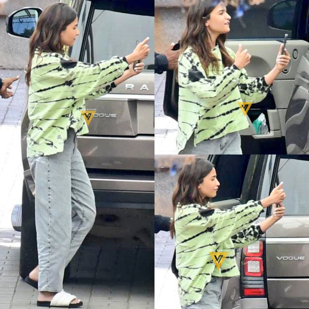viralbhayani77's tweet photo. Is that #ranbirkapoor on the Video Call 🤪💕 #AliaBhatt spotted in Bandra today 😍📸 @aliaa08 @viralbhayani77 https://t.co/0kRiG5I1yM