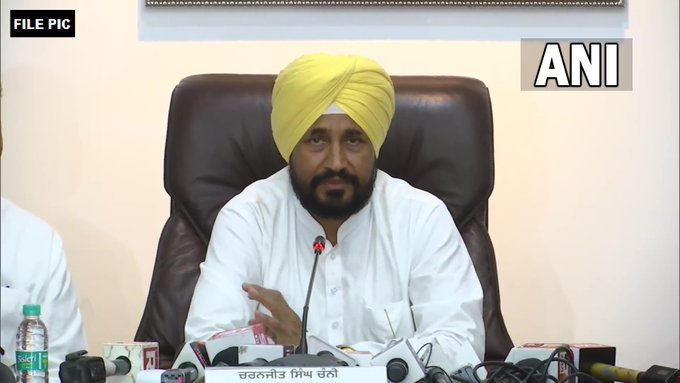ndtv's tweet photo. Punjab Chief Minister Charanjit Channi announces a grant of Rs 1 crore for construction of a sports stadium in the memory of #farmers who sacrificed their lives during a #FarmersProtest at Haripur village of Sri Chamkaur Sahib Assembly constituency: Chief Minister's Office

(ANI) https://t.co/BqKAzYZ2Yg