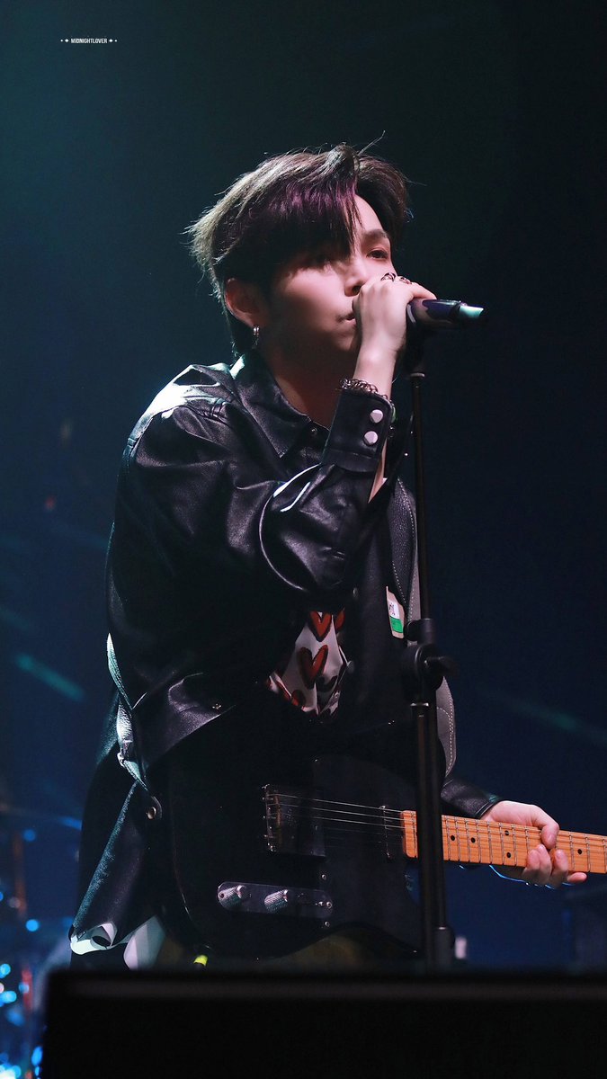 Guoranbabies_TH's tweet photo. 2021.10.17 JLoop Tour (เซี่ยงไฮ้)

📸 MidnightLover·朱星杰

#จูซิงเจี๋ย #ZhuXingjie #朱星杰 https://t.co/vgCbI2YGR7