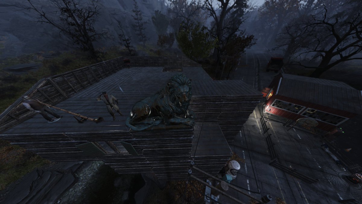TheJanitor63's tweet photo. Little update of my C.A.M.P, a proper rooftop to chill with guest for the #Halloween event ! #Fallout76 https://t.co/UxLrPibFqq