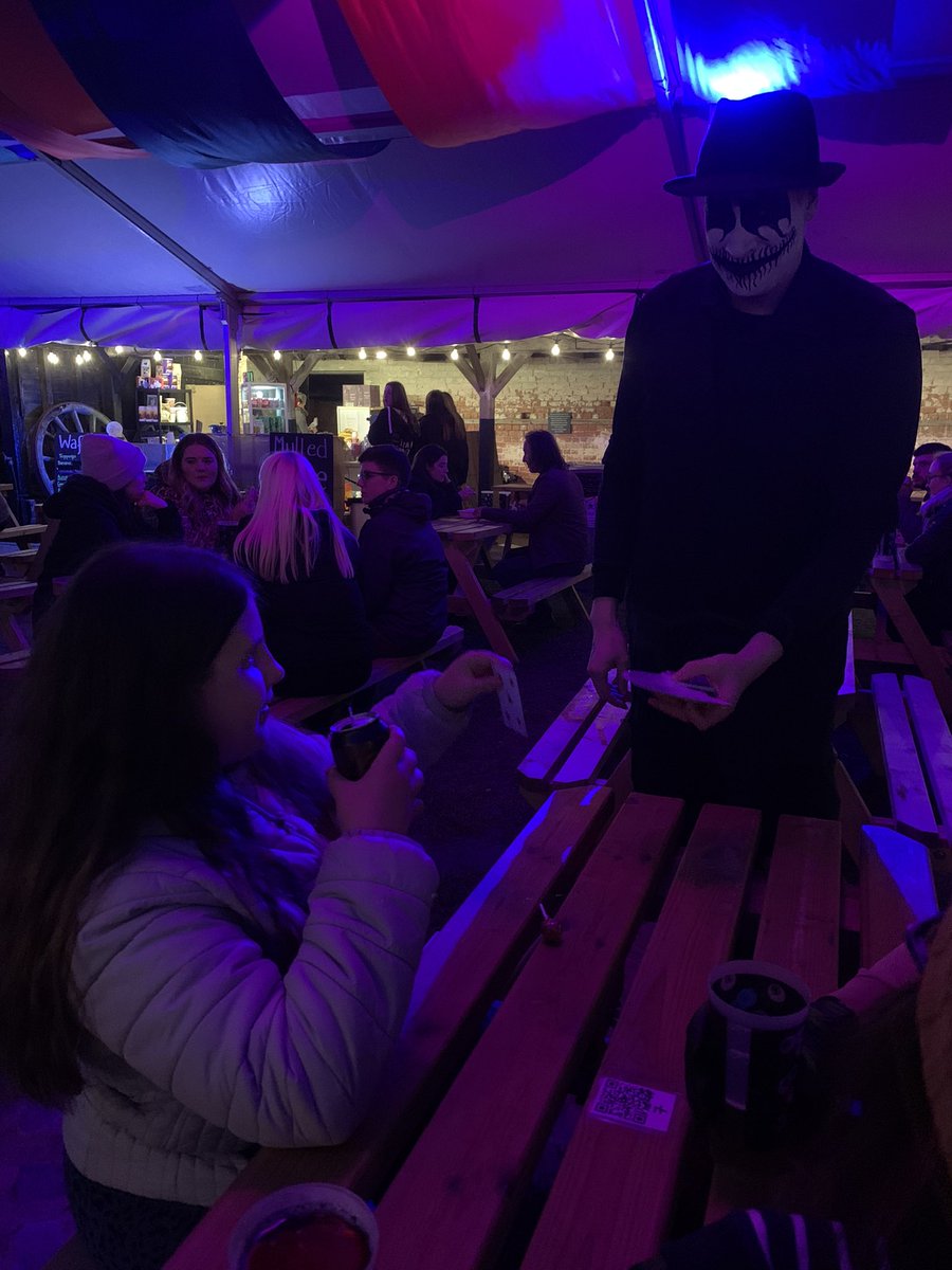 DupreeDeb's tweet photo. @ArcMagician absolutely spellbinding. Rendered my daughter speechless which hasn’t happened ever. Would recommend #Overscared #Frightmare https://t.co/BiBQgsT3kN
