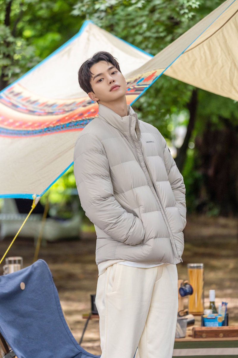 songkang_n_s's tweet photo. 211023 SONG KANG at Namooactors Twitter Update 

[#아낌없이주는나무]
송강 배우를 향한 마음으로 시 한 편 써보겠읍니다...
눈동자에 담긴 galaxy🌌
아름다운 미모에 신도 jealousy✨

#송강 #SONGKANG #ソンガン https://t.co/v2NAyYQKwW