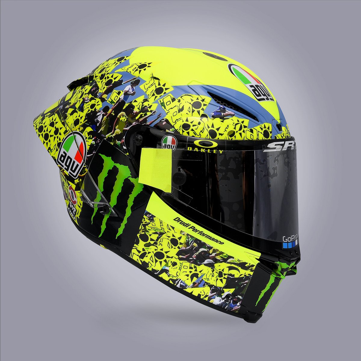 AGVHelmets's tweet photo. A new awesome @ValeYellow46 Misano special livery is ready to get out on track!
AGV PISTA GP RR VALENTINO MISANO 2 2021.
Forza Vale!
#AGVhelmets
#DrudiPerformance #DIDdesign #EmiliaRomagnaGP https://t.co/dOyAZxezE5