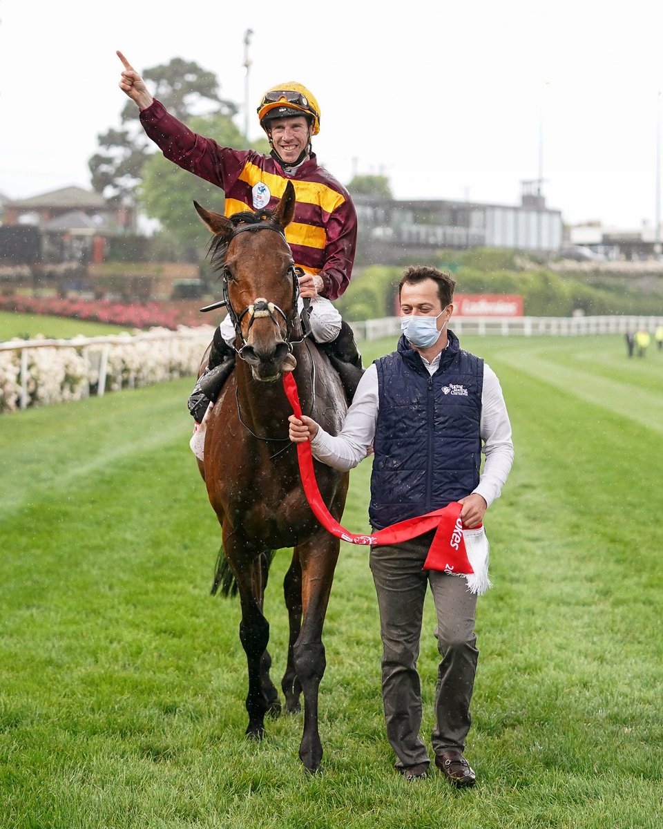 HRIRacing's tweet photo. "It's an unbelievable achievement," says @JosephOBrien2 as Cork native @JohnnyA_24 wins a dramatic €3.2m Ladbrokes #CoxPlate101 with State of Rest. https://t.co/n1nTaxkNSt