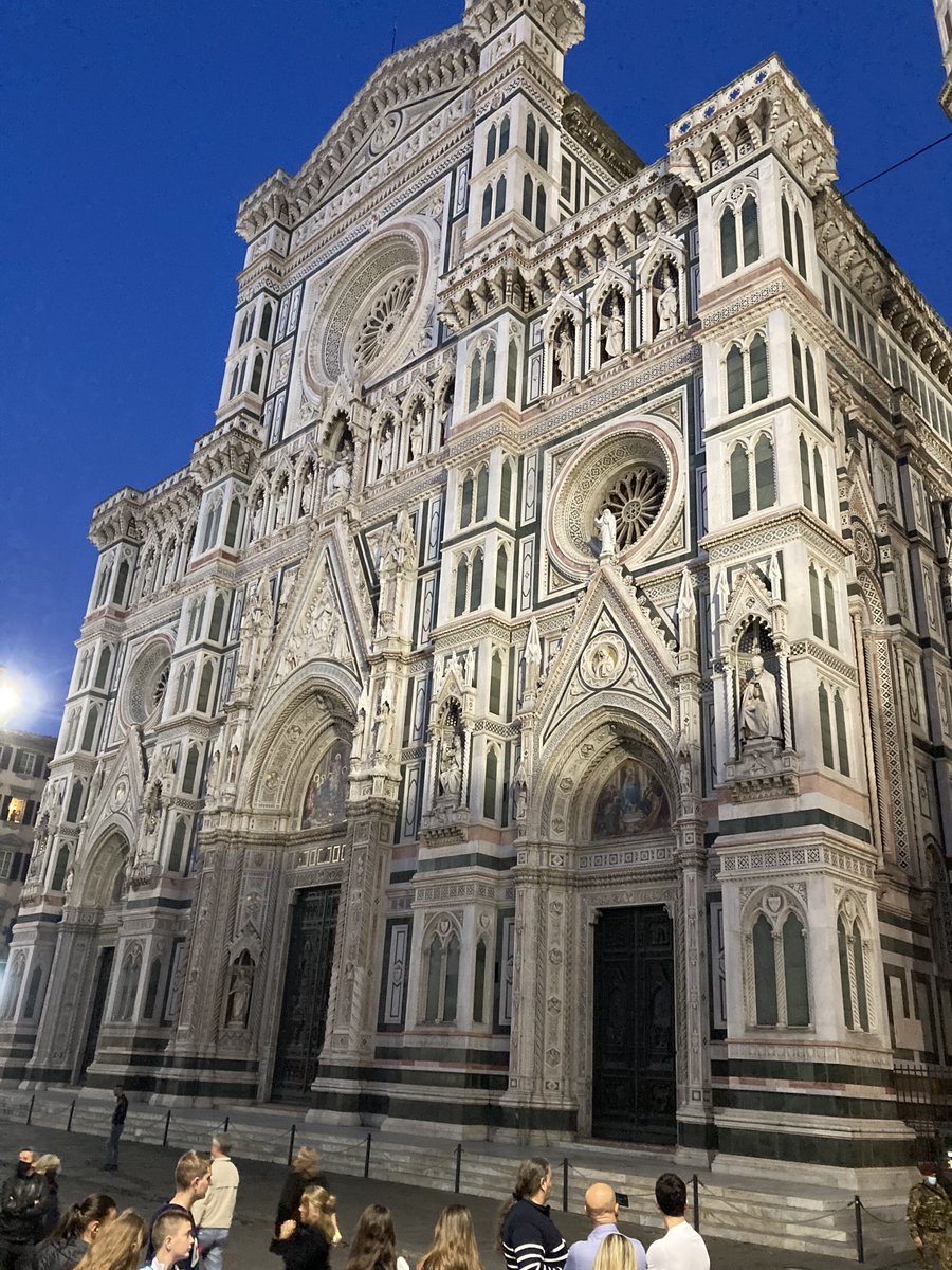 prosperare19's tweet photo. #florence #santamariadelfiore quando la bellezza quasi porta via il cuore … così come le parole di #imparaadascoltarti #leoescuchate #apprendreasecouter #heartouselfbook ⁦@imparascoltarti⁩ ⁦@PRBookFans1⁩ https://t.co/9hBGbmxSsa