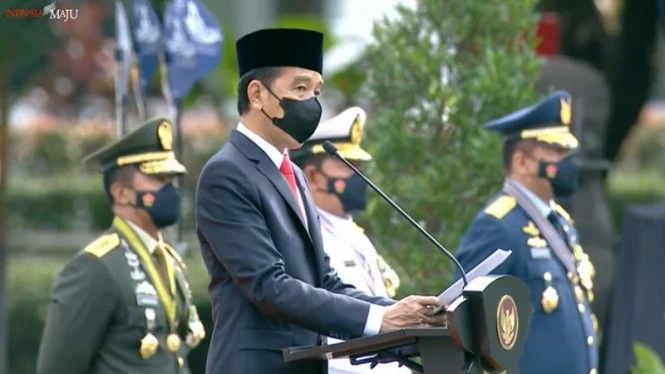DARI RAKYAT BIASA MENJADI PRESIDEN LUAR BIASA
.
.
.

Siapapun yang akan menjadi calon Presiden pada 2024 mendatang sebaliknya pernah menjadi Walikota, Bupati, lebih bagus lagi bila pernah menjabat sebagai Gubernur. 

Benarkah?