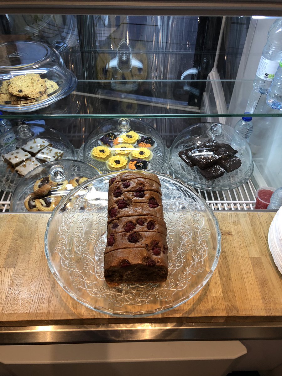 treeoflifeuklo2's tweet photo. #coffeeshop #westhampstead #Vegan #homebaked #orders #delivered @CreativeCravin #BlessedAndGrateful #HappySaturday  ❤️🌺🙏 https://t.co/fgrDvd5ODN