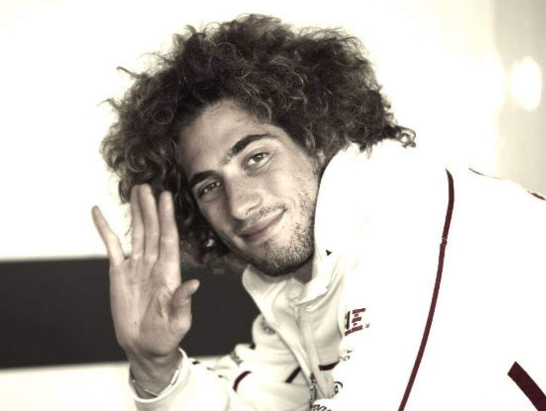 sham681's tweet photo. Hard to believe it been 10 years since we lost Marco. π Forever in our hearts #SuperSic58 #MarcosArmy #Simoncelli https://t.co/OGMX9n62KM