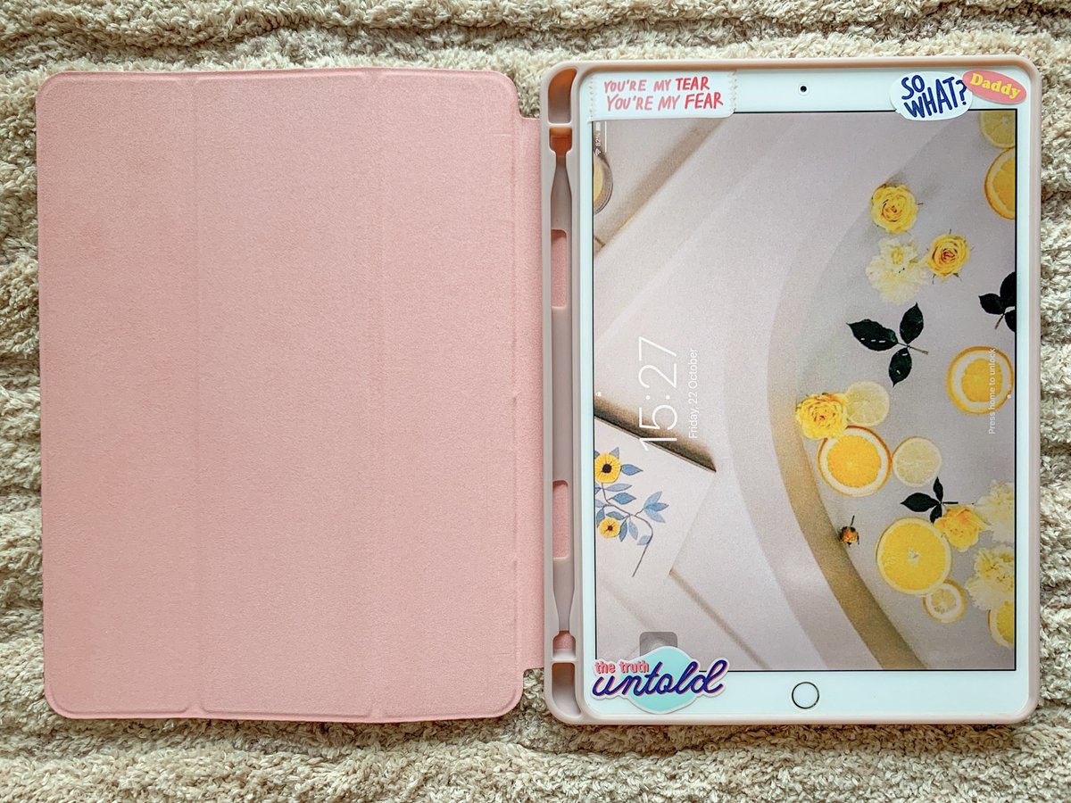 jeonsoub's tweet photo. เคสสีสวยถูกใจมากค่ะ ตามหาเคสหนัง PU รุ่นนี้มานานมากกกเพราะมันสวยแล้วแข็งแรง เพิ่งมาเจอที่ร้านนี้ ราคาดีมากๆๆ ร้านแถมสติ๊กเกอร์ไอติมมาให้ด้วย 😍💗#gadgetรีวิว 💕 https://t.co/Rf8Zhkeiow