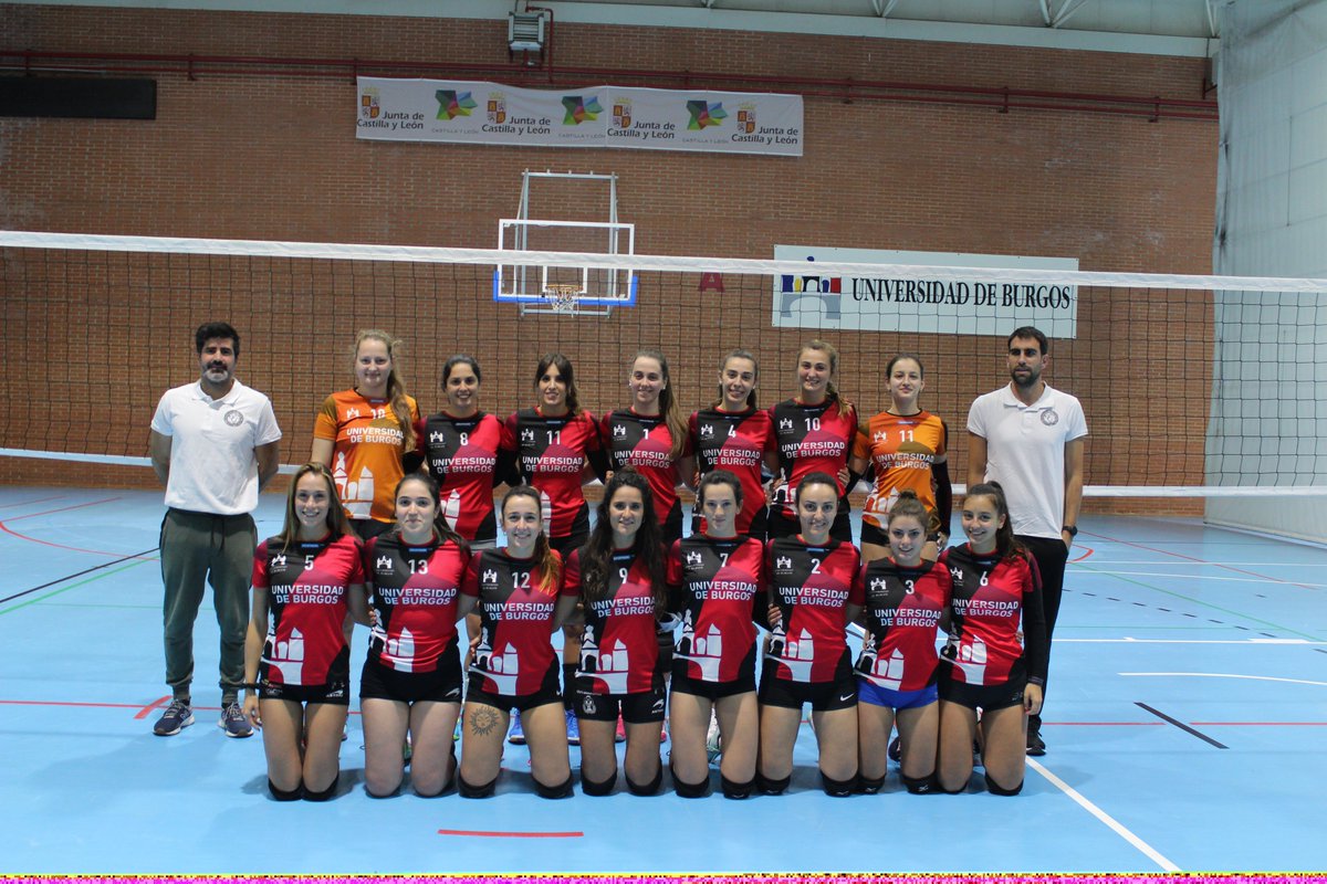 VoleyUbu's tweet photo. Partido apasionante el que nos espera este sábado 23 de octubre  a las 16 horas en el Polideportivo Universitario burgalés entre el UBU Babieca y el UValquirias https://t.co/dVG6ppGCzD