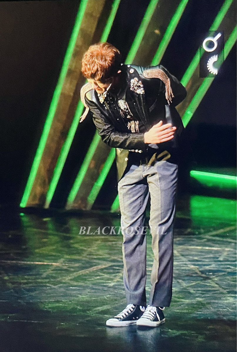 BLACKROSEVIL61's tweet photo. 211023 메이사의 노래 뮤지컬 🥳🪖

#라만_찬열이의_노래 
#MeissingChanyeol
#찬열 #CHANYEOL https://t.co/thuGuJ9rZS