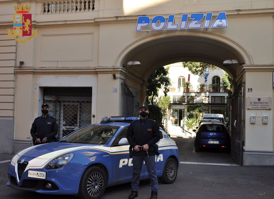 Polizia di Stato tweet media