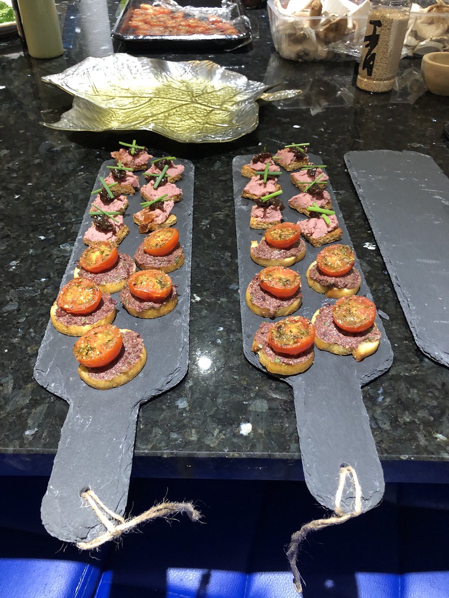 popupchefuk's tweet photo. Did a little PopUp dinner a few weeks ago, hereโs the delicious food pics
#chef #popup #dinner #privatechef #canapes #sheffield #sheffieldissuper #cheflife #popupchef #dinnerparty https://t.co/sm7eOaX4Bg