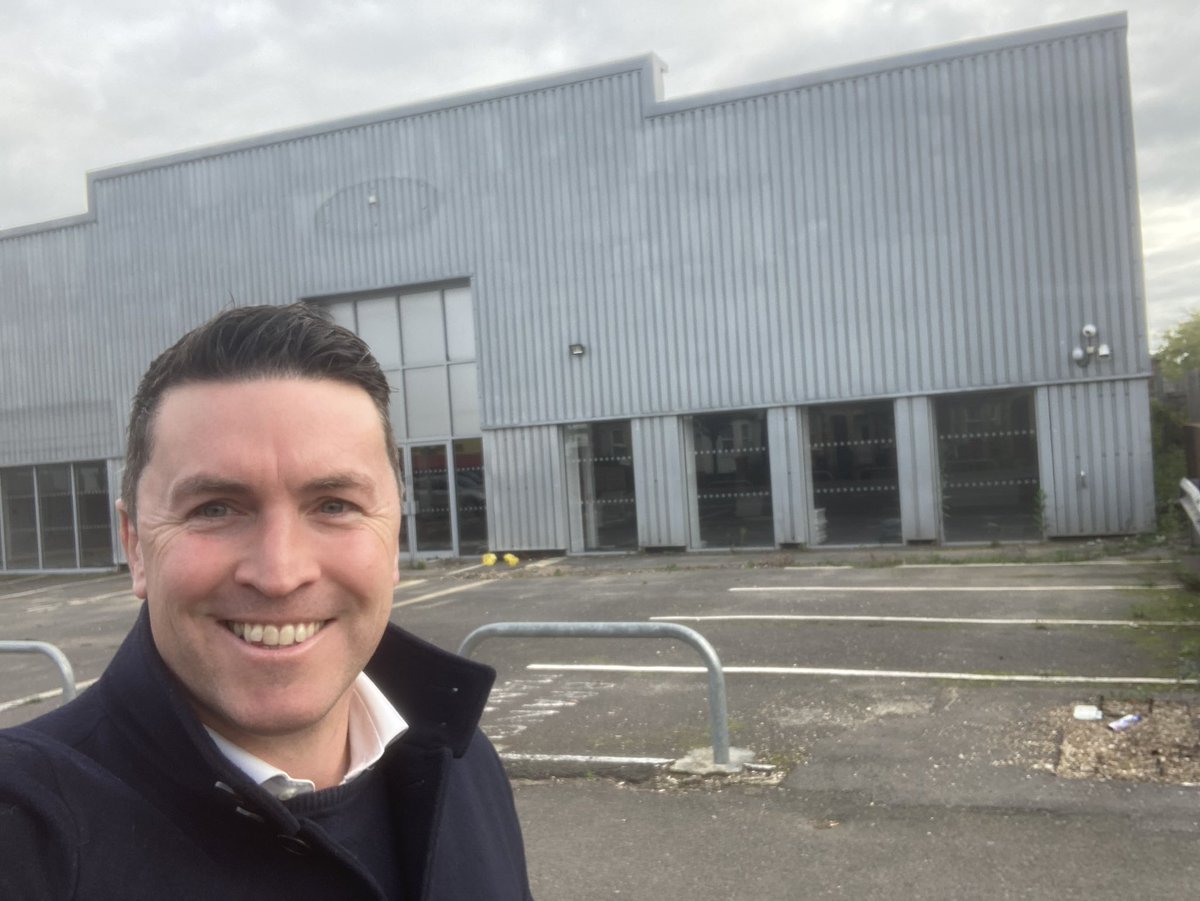 Joss smallman (@josssmallman) on Twitter photo Property can be like buses sometimes and here comes another new Reading! Super excited to hand the keys over to our contractor this week. It’s going to be another cracker!! <a href="/SakGill1/">Sak Gill</a> <a href="/CH_erac/">Caroline Howarth</a> <a href="/arlovelock/">adam lovelock</a> <a href="/IanHend51581588/">Ian Henderson</a> Property can be like buses sometimes and here comes another new Reading! Super excited to hand the keys over to our contractor this week. It’s going to be another cracker!! <a href="/SakGill1/">Sak Gill</a> <a href="/CH_erac/">Caroline Howarth</a> <a href="/arlovelock/">adam lovelock</a> <a href="/IanHend51581588/">Ian Henderson</a>