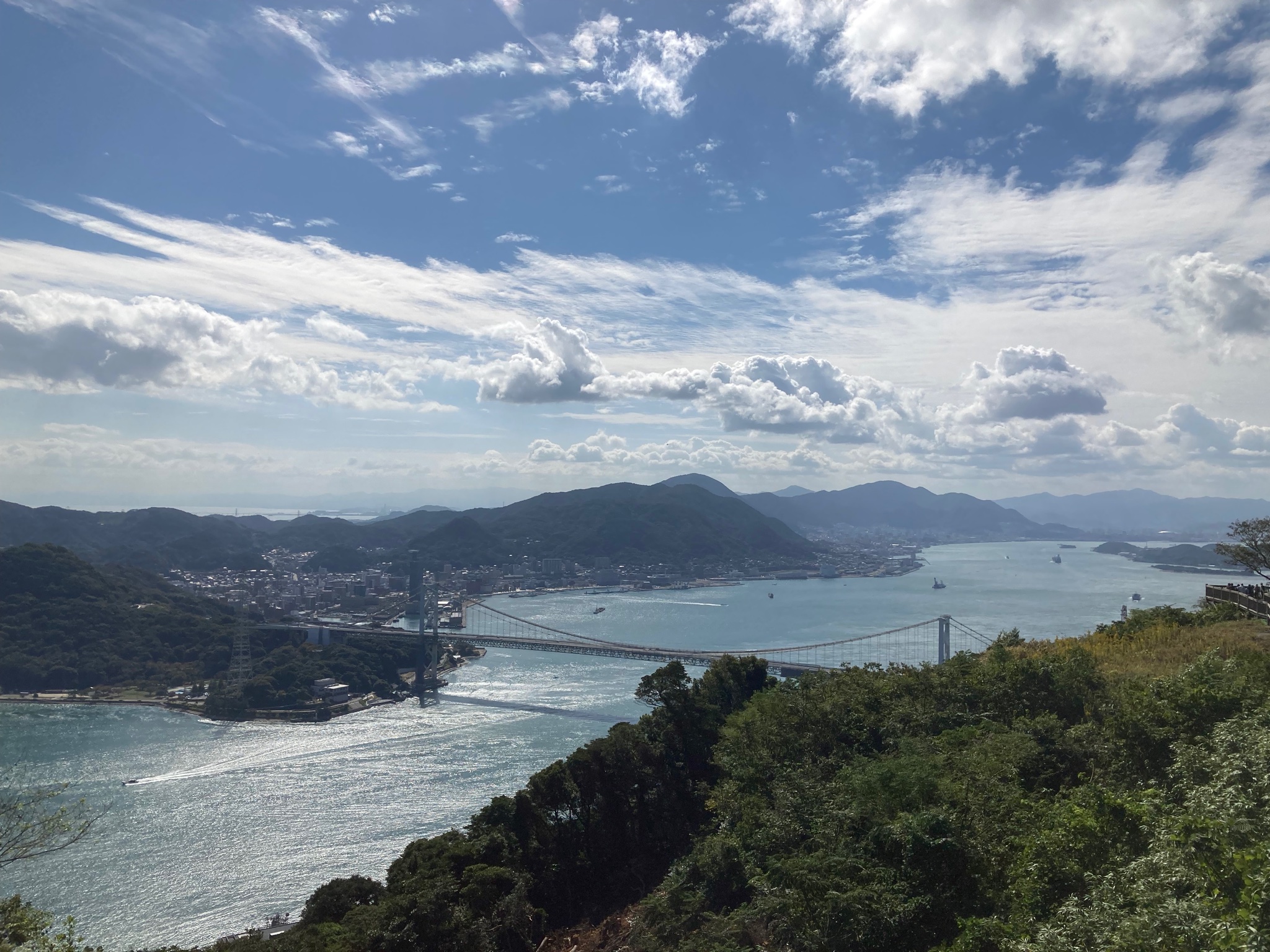 スニージー on Twitter 