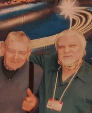 Another great visit with Steven and his Dad! Steve feels the "light" over his head on the pictures is Mama watching over us! I agree!!