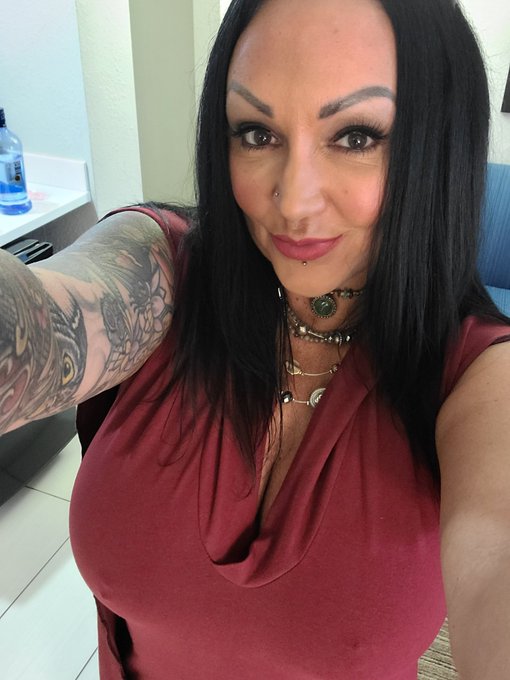 Ready to go.  All day party at the Renfest.  Cheers. https://t.co/1lzPpLWkjC<a href="/tag/online"class="tags"><span>#online</span></a><a href="/tag/milf"class="tags"><span>#milf</span></a><a href="/tag/pierced"class="tags"><span>#pierced</span></a><a href="/tag/freetrial"class="tags"><span>#freetrial</span></a><a href="/tag/onlyfansgi"class="tags"><span>#onlyfansgi</span></a>