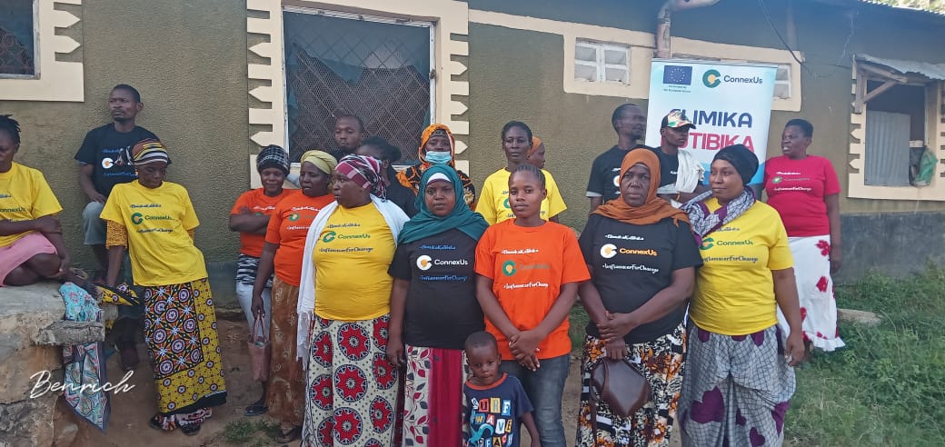 Ramnas_81801's tweet photo. It has been a short journey but also a long one in gaining community trust when spreading a word of knowledge and correct information.

More mitaani/area visits will be done to reach the larger audience on covid-19 vacccine sensitization.

#ElimikaKutibika
#InfluencerForChange https://t.co/1u4UYxglZ4