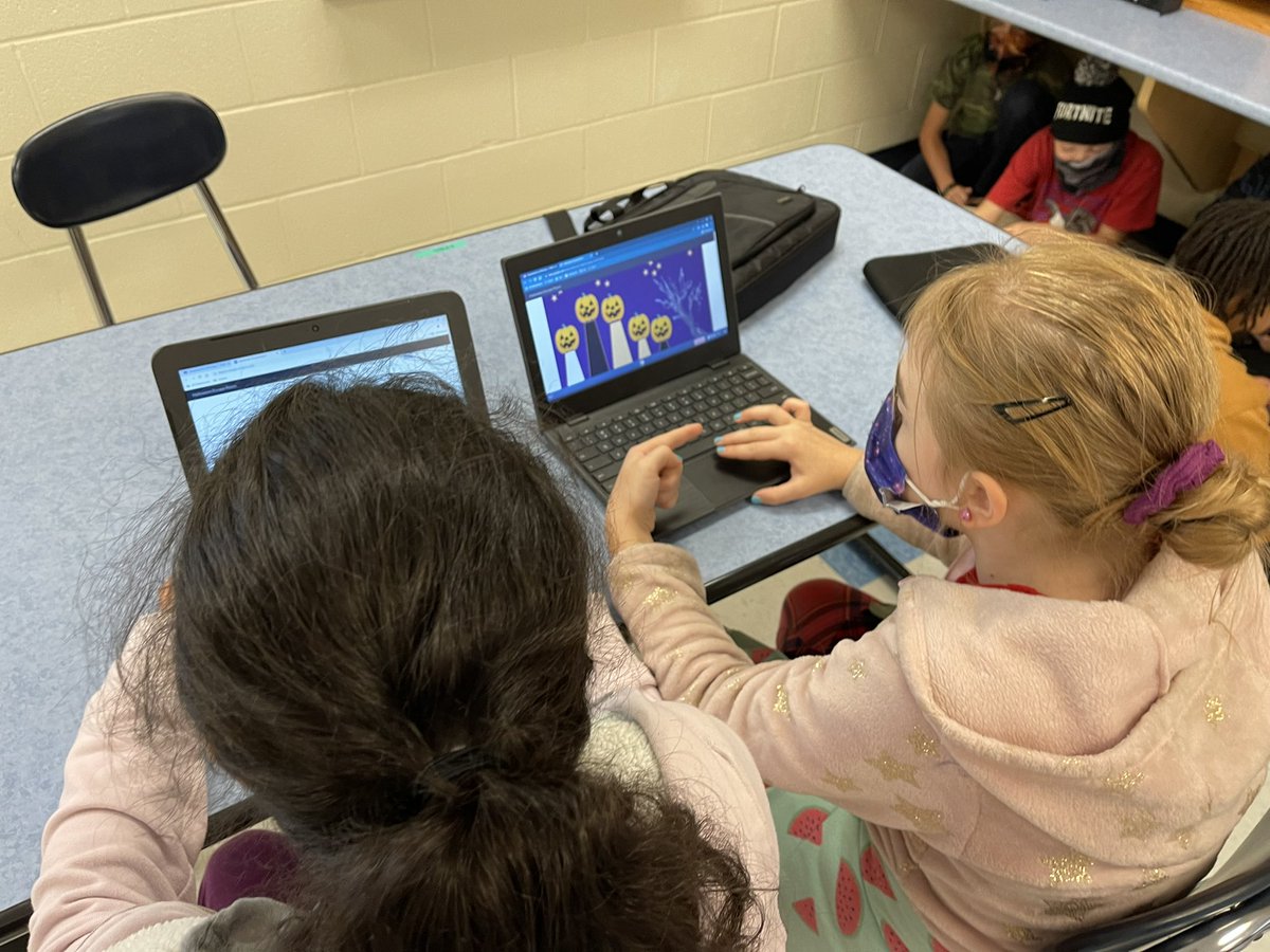 MrsPaden1st's tweet image. Used @jmattmiller’s Halloween Digital Escape Rooms with my 5th graders from @DitchThatTxtbk! They loved them!! 🙌🙌🙌 Thanks Matt!! #RocketTech 🚀🚀🚀