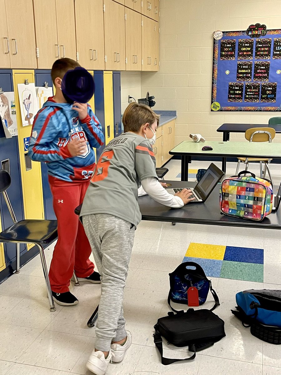 MrsPaden1st's tweet image. Used @jmattmiller’s Halloween Digital Escape Rooms with my 5th graders from @DitchThatTxtbk! They loved them!! 🙌🙌🙌 Thanks Matt!! #RocketTech 🚀🚀🚀