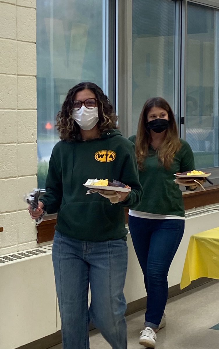 WestburyTA's tweet photo. WTA members getting there breakfast fix at the Westbury Homecoming Pancake Breakfast. https://t.co/Ou23YBeX7I