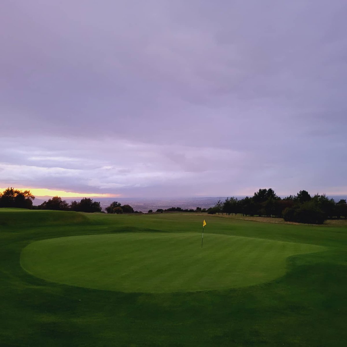 Broadway Golf Club tweet media