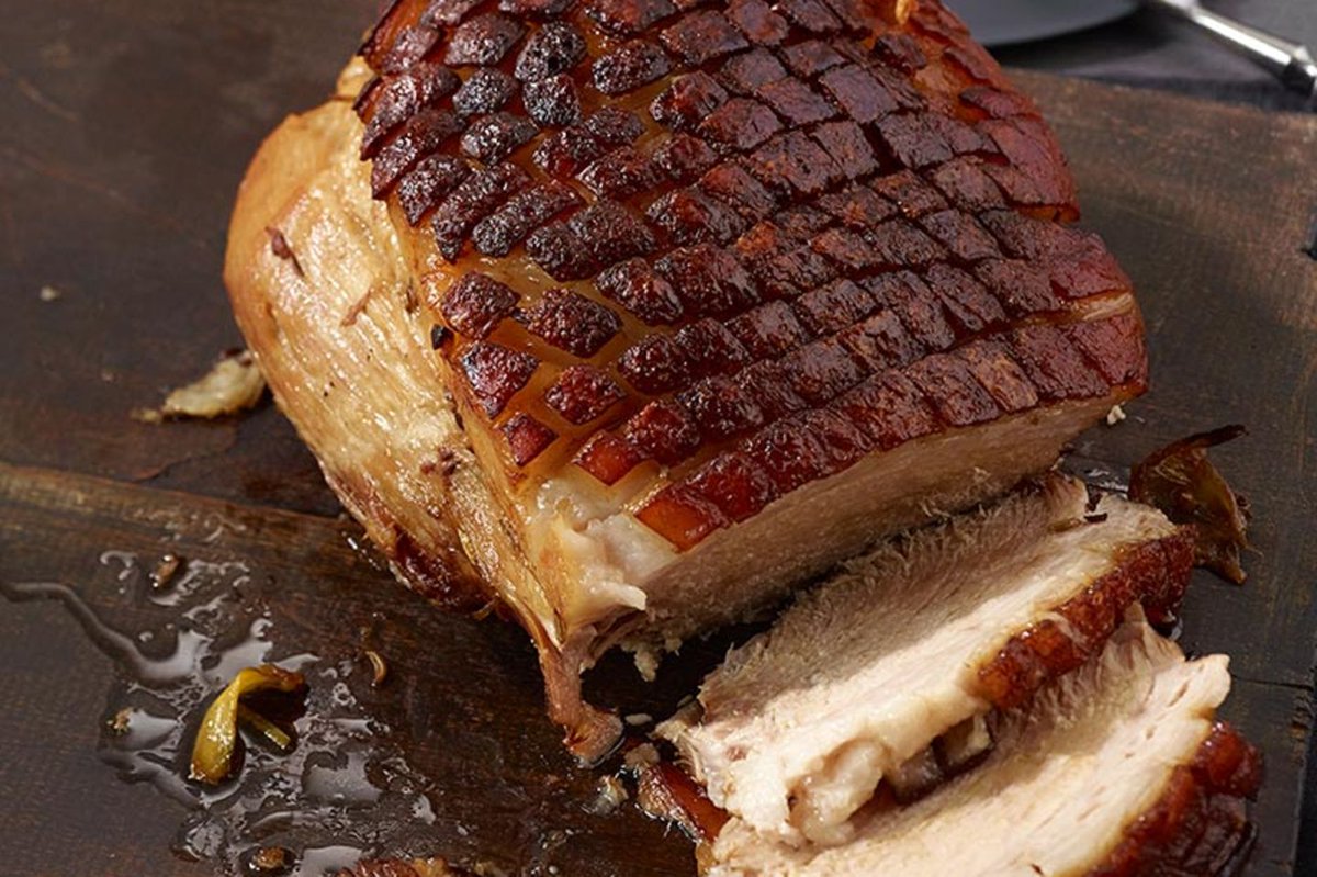 FrancescoThotti's tweet photo. Sie findet Schwein mucho Crusto https://t.co/0pRIC3e4mk