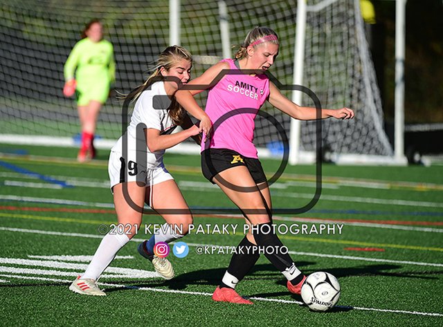 KPatakyPhoto's tweet photo. #ctgsoc @AmityGSoccer 3, #Cheshire 2 - photo galleries are now online

@CHSRamPride @cheshirehigh @amityathletics

Retweets appreciated! #girlssoccer

digital downloads from @MaxPreps here: https://t.co/mwZsVXXOfZ
Prints &amp; such my website: https://t.co/hoWyvPW1hB https://t.co/A1EhcpUGtI