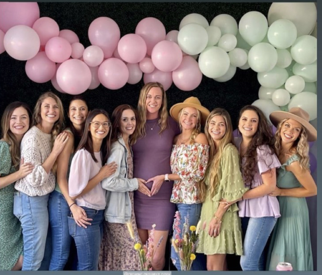 GOODONYA Private Events 

• Rehearsal Dinners
•  Baby showers
•  Birthdays
•  Holiday Parties
•  Office Happy Hour 
•  Corporate Meetings
•  ...

Our new space is A.M.A.Z.I.N.G

events@goodonyaorganic.com